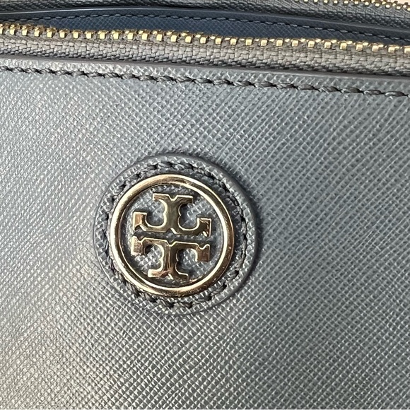 Tory Burch Robinson Double Zip Tote Crossbody Blue Saffiano Leather $495 - Picture 5 of 17